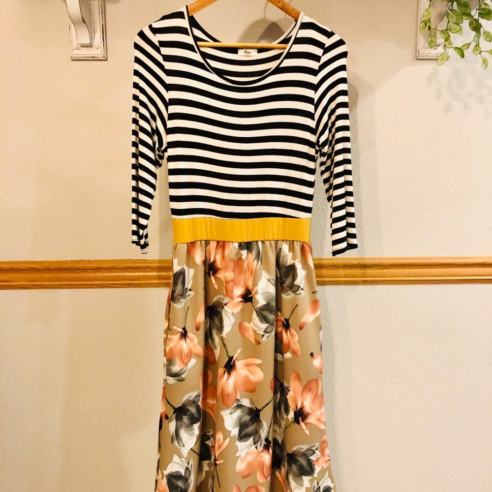 Striped pocket dress